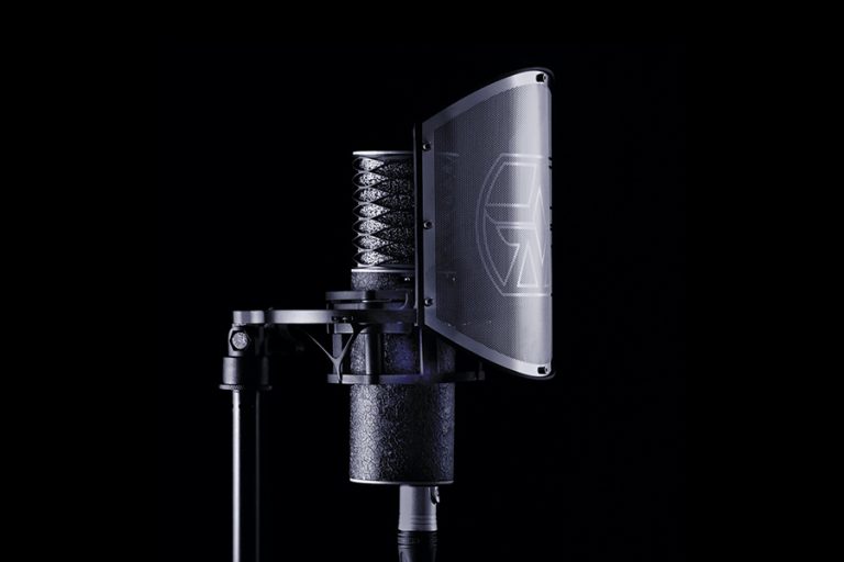 Aston Microphones Announce Limited Edition Spirit Black Bundle